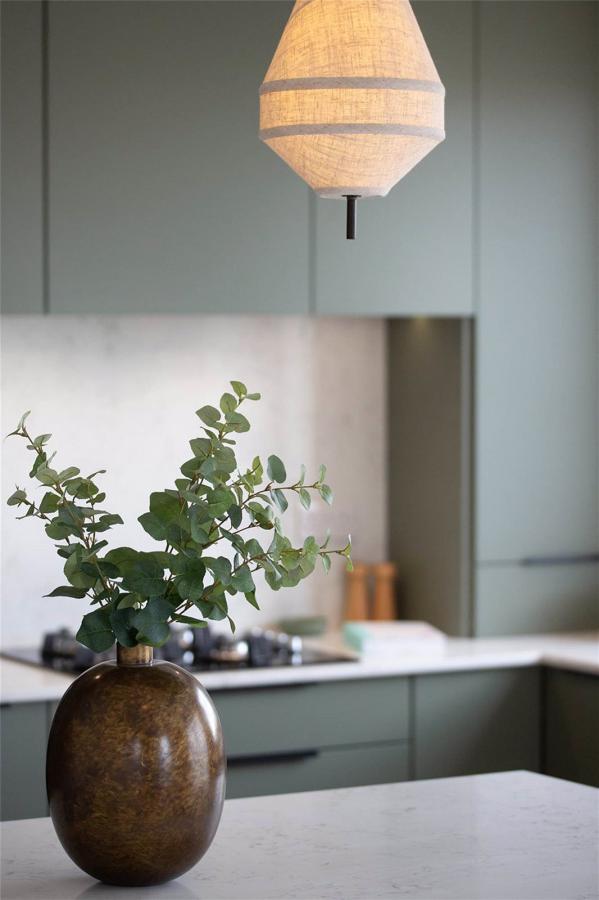 F10, Rivenwood Three