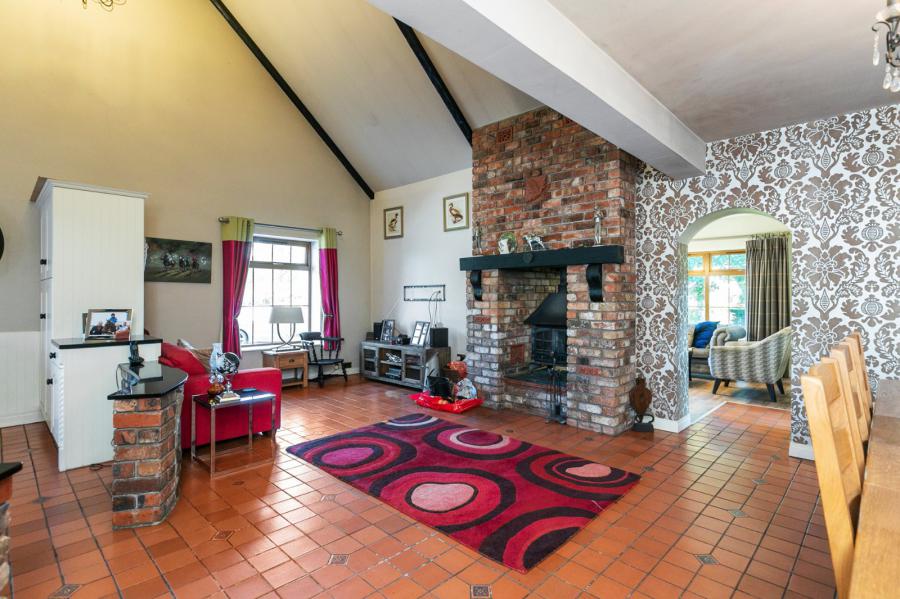 Windyknowe, 14 Tullyveery Road