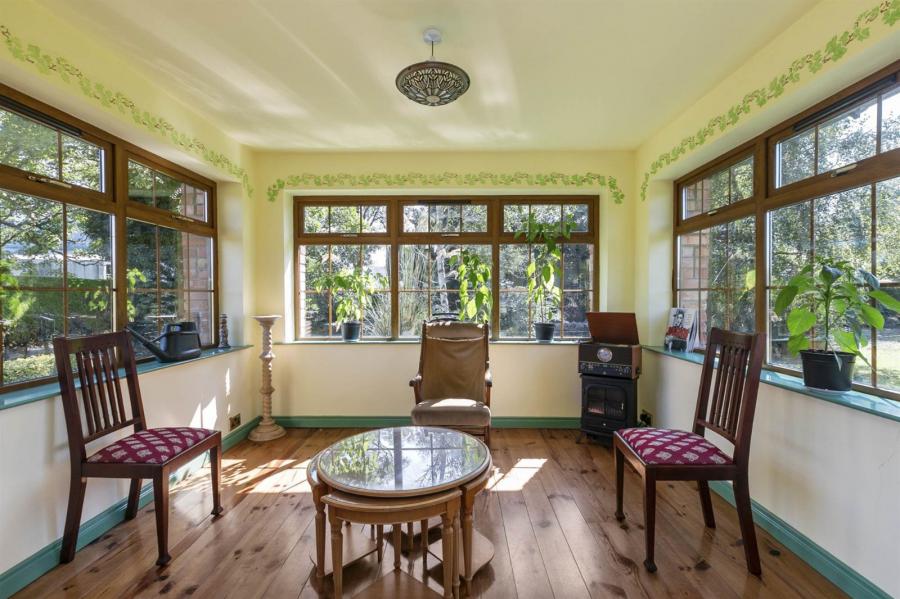 Windyknowe, 14 Tullyveery Road
