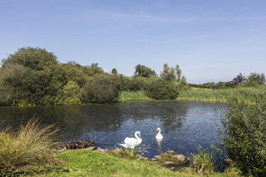 Windyknowe, 14 Tullyveery Road