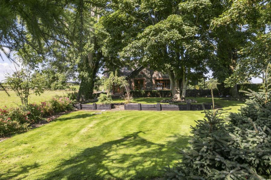 Windyknowe, 14 Tullyveery Road