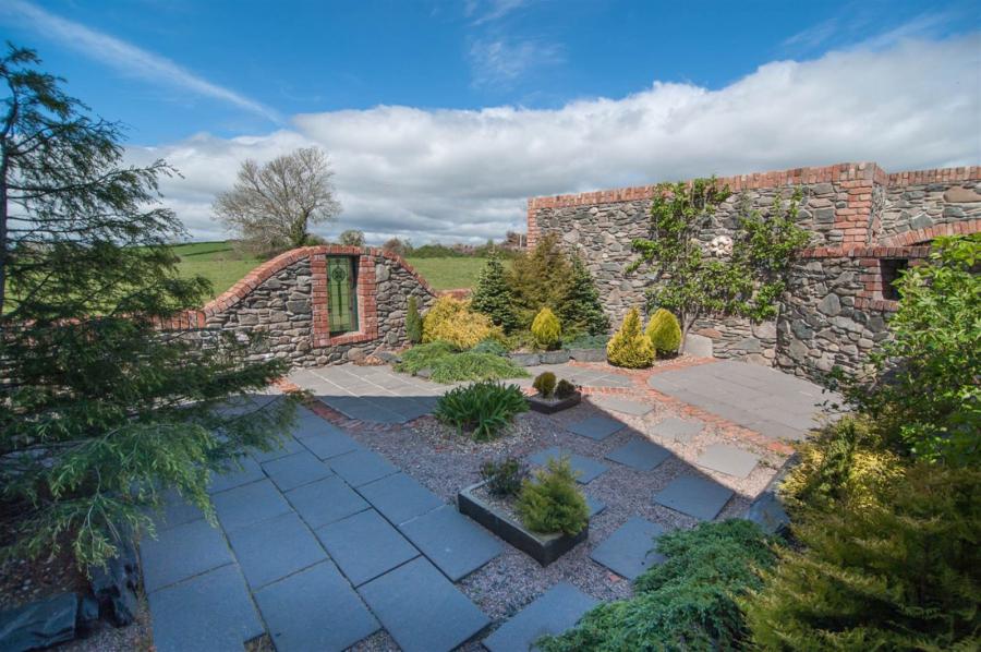 Windyknowe, 14 Tullyveery Road