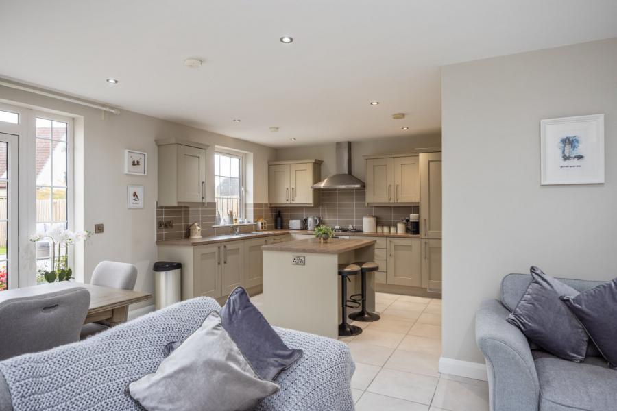 11 Prince Regent Park