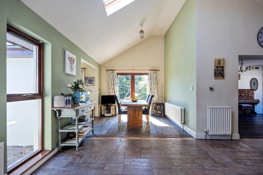 Cherryvale Farm, 22 Lisbarnet Road