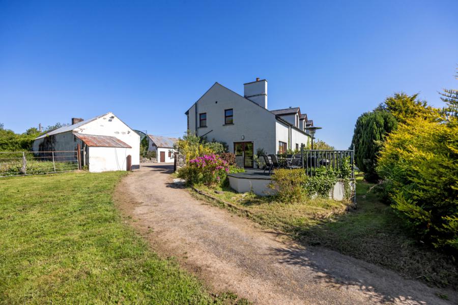 Cherryvale Farm, 22 Lisbarnet Road