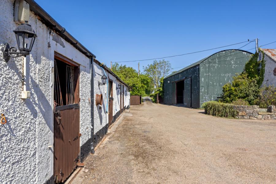 Cherryvale Farm, 22 Lisbarnet Road