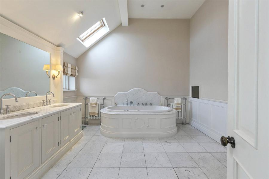 Ballyurnanellan House, 84A Newtownards Road Ballyurnanellan House, 84A Newtownards Road