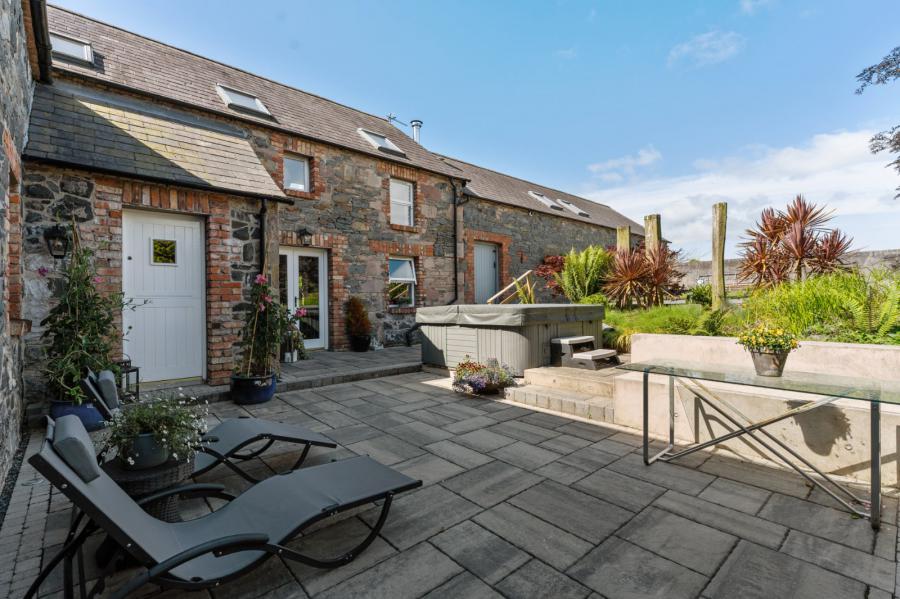 The Barn, 110d Movilla Road