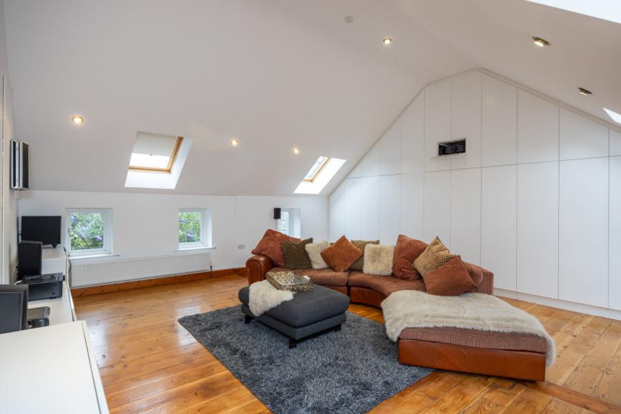 The Barn, 110d Movilla Road