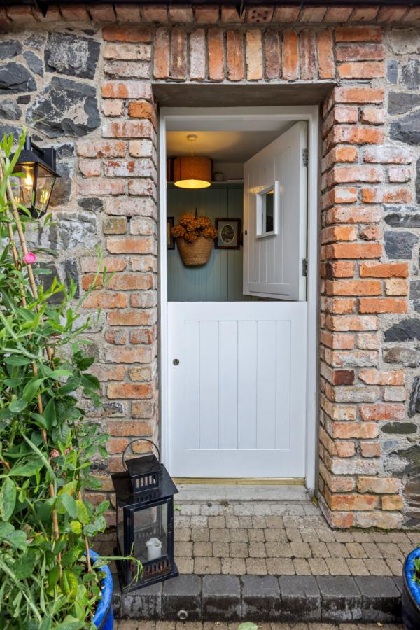 The Barn, 110d Movilla Road