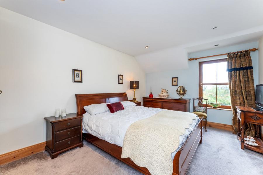 Longview Lodge, 7a Inishargy Road