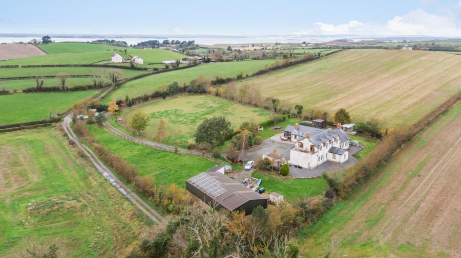 Longview Lodge, 7a Inishargy Road