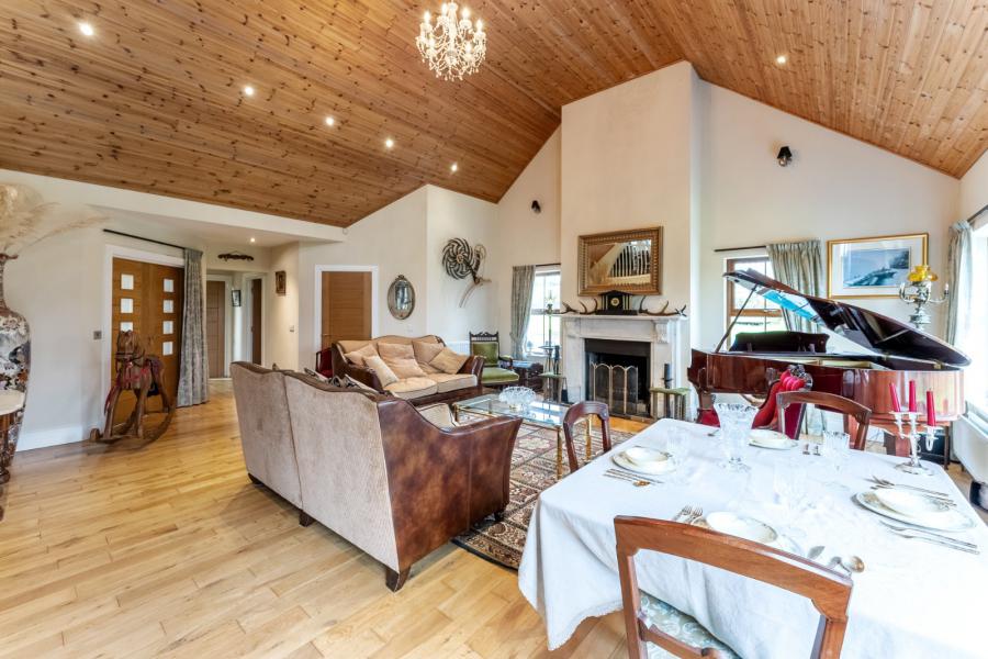 Longview Lodge, 7a Inishargy Road