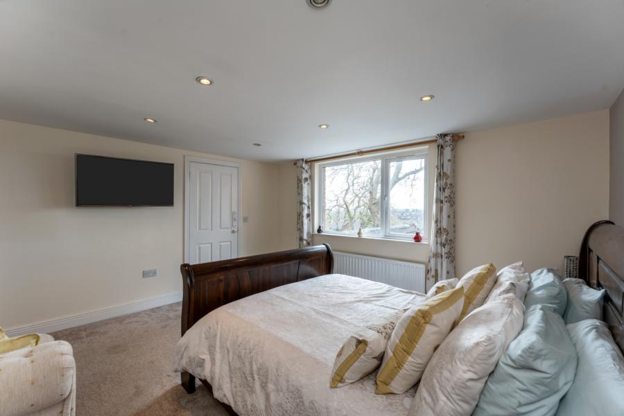 32 Heathermount Court