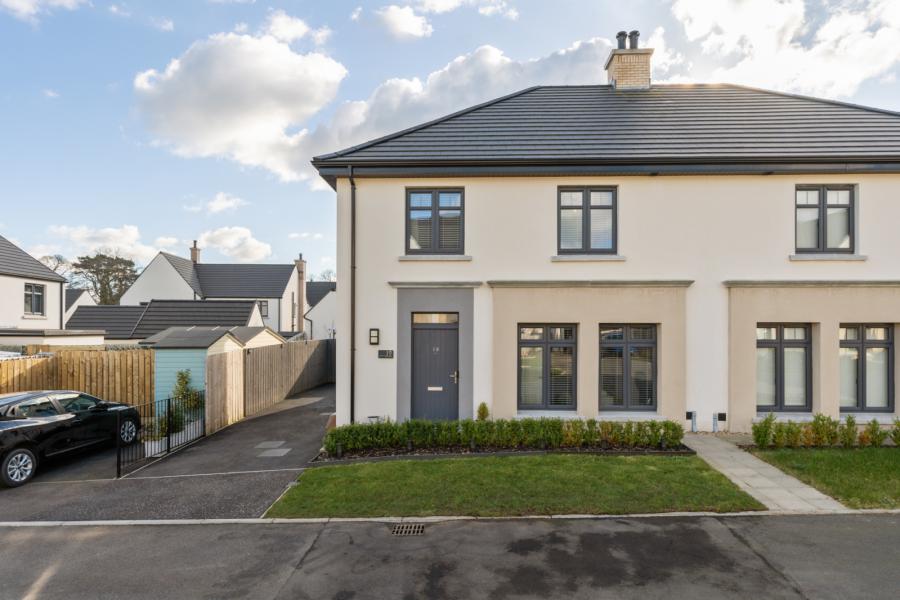 19 Pirrie Lane