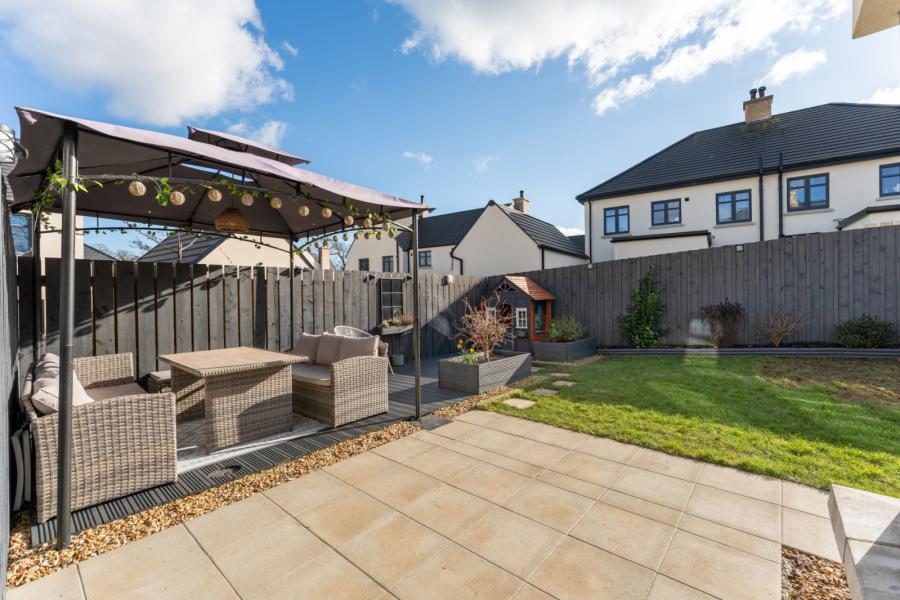 19 Pirrie Lane