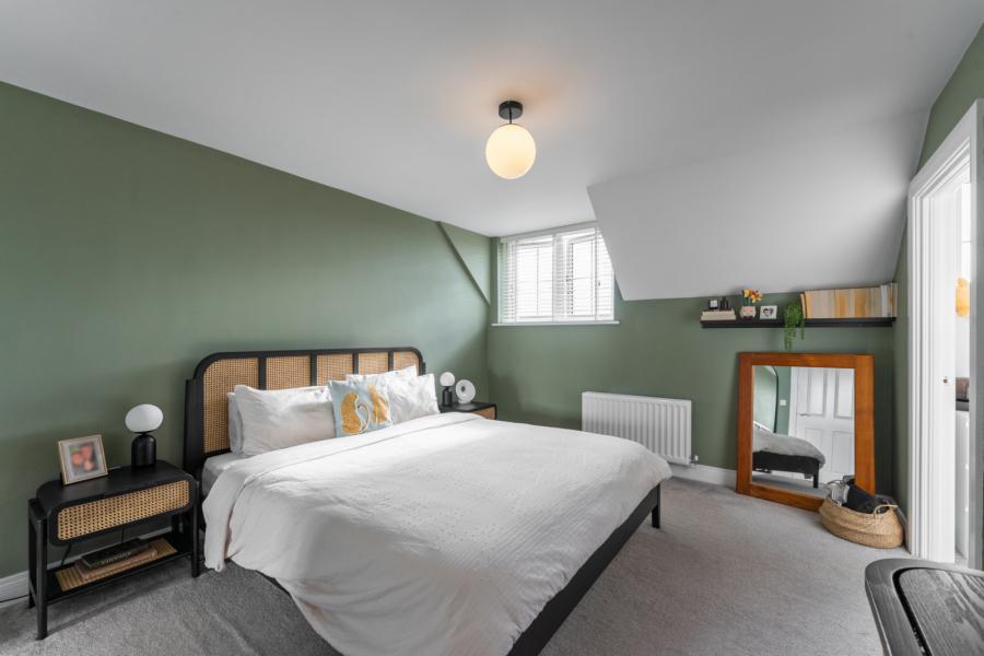 4 Tullynagardy Green