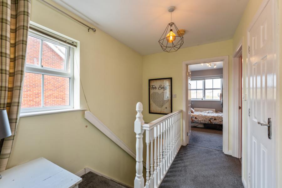 18 Cornmill Way