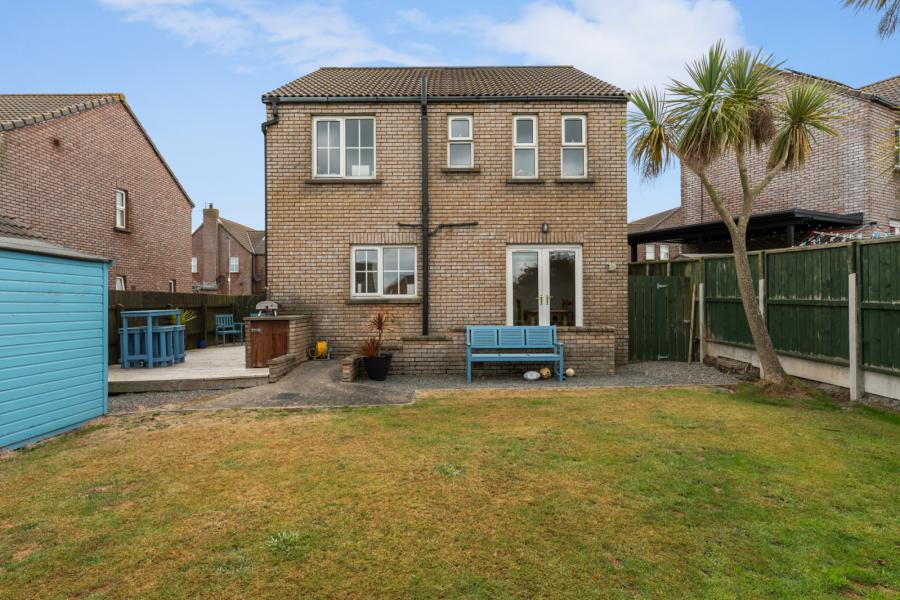 4 Princetoon Avenue