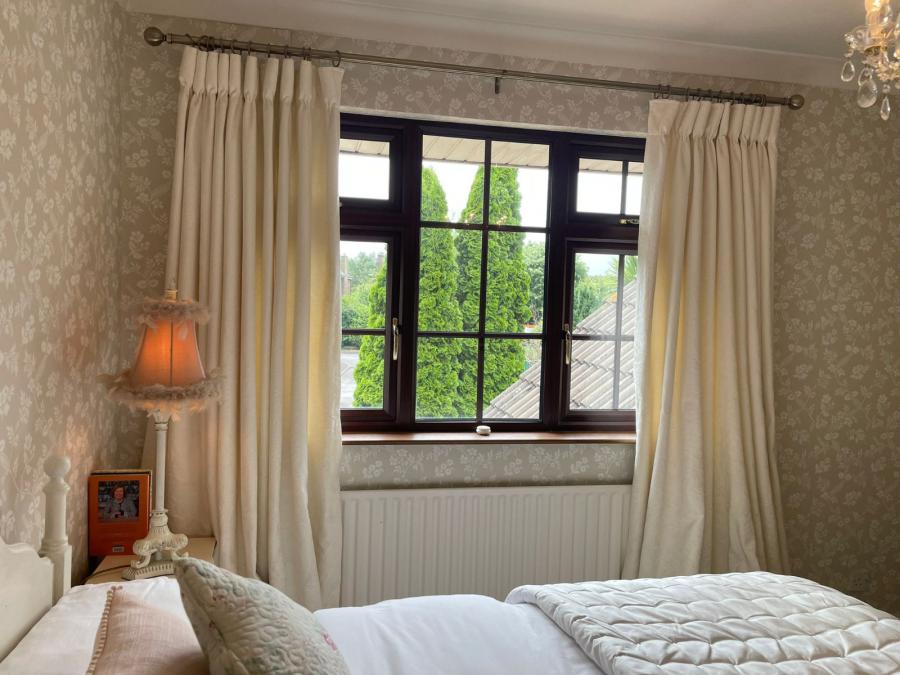 3 Lynnehurst Park