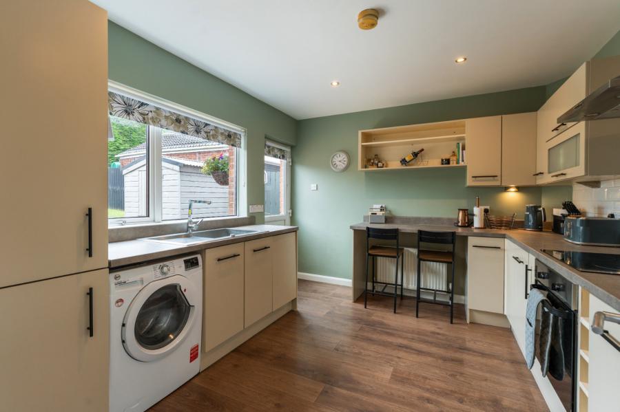 27 Dermott Park