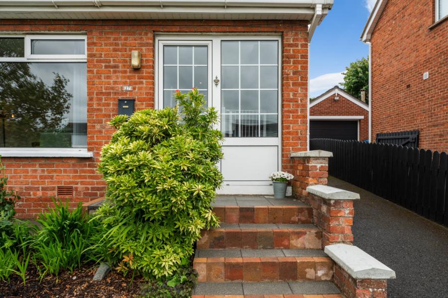 27 Dermott Park