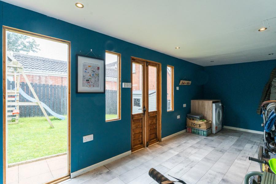 27 Dermott Park