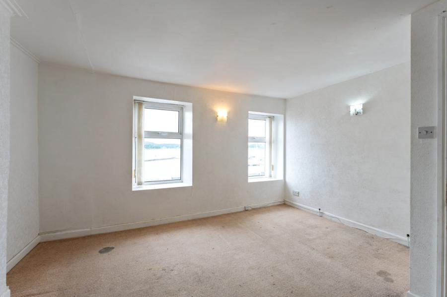 34 Shore Road