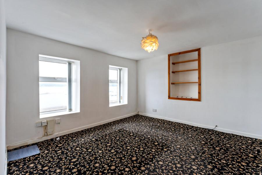 34 Shore Road