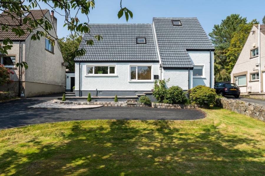 30 Whiteways