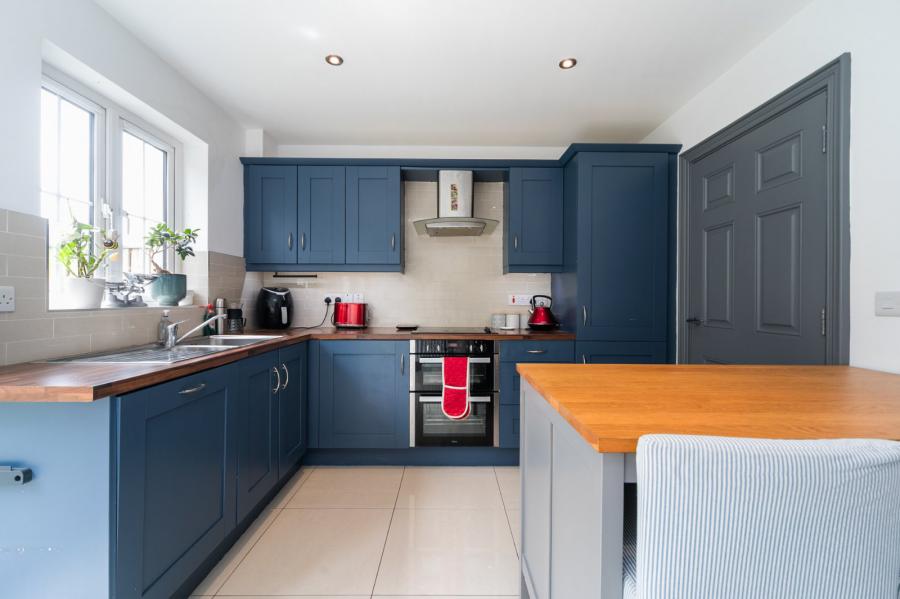 10 Blackwood Park