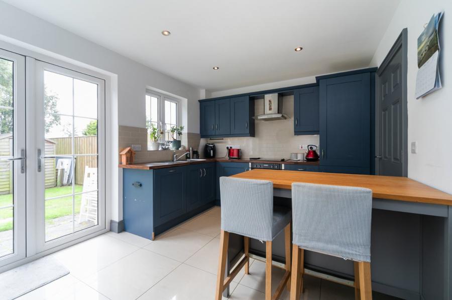 10 Blackwood Park