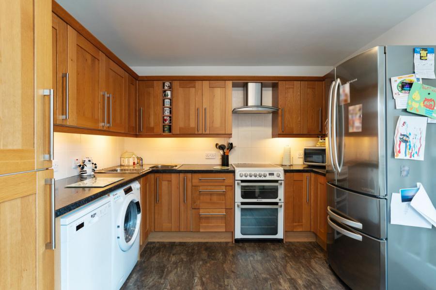 81 Dermott Avenue