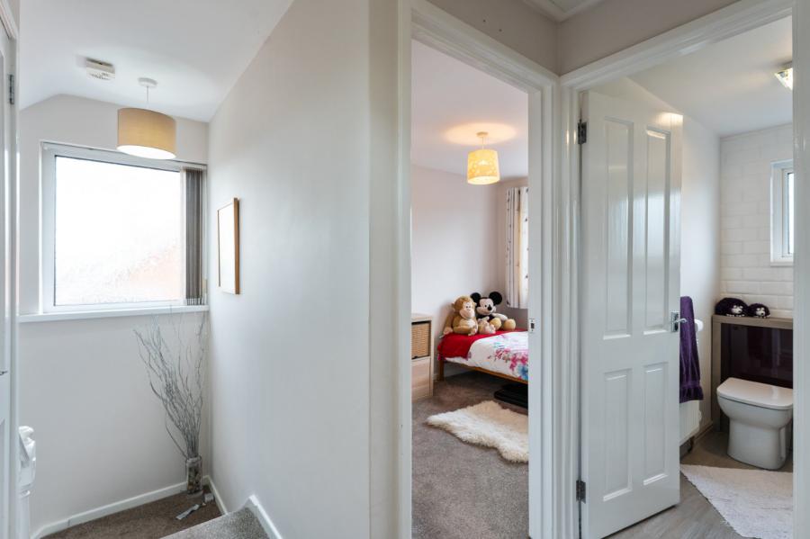 81 Dermott Avenue