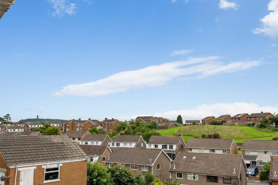 30 Abbeydale Drive