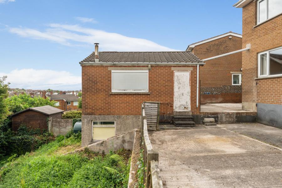 30 Abbeydale Drive