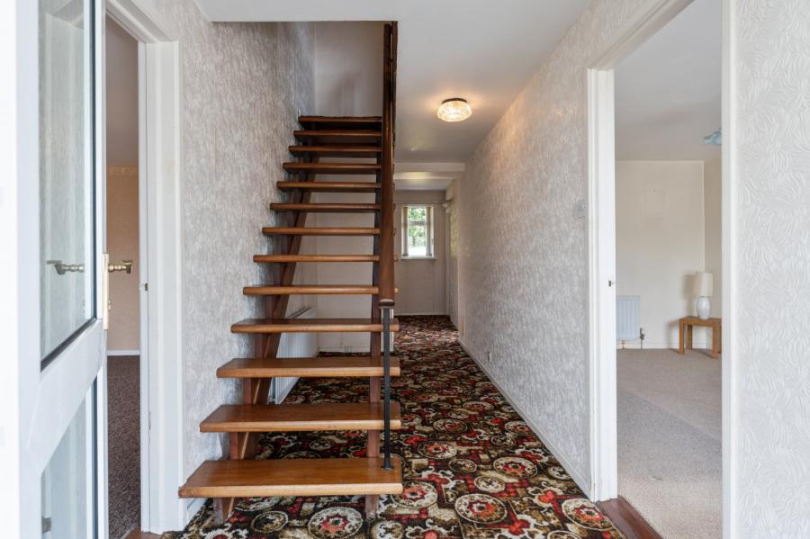 25 Bowtown Road