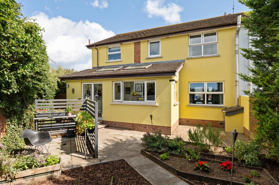 7 Briar Park