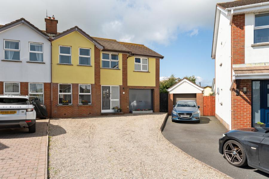 7 Briar Park