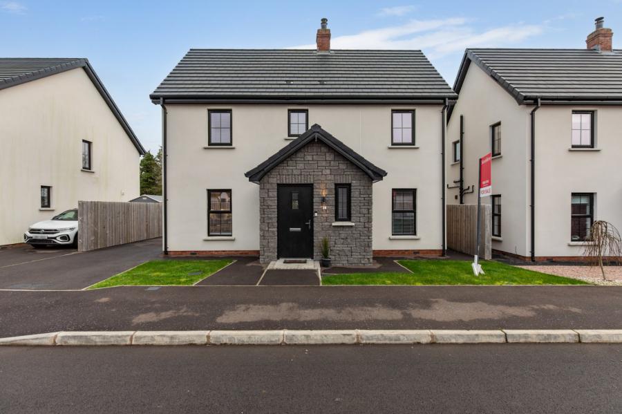 10 Blackrock Crescent, Newtownards, County Down, BT23 4ZU