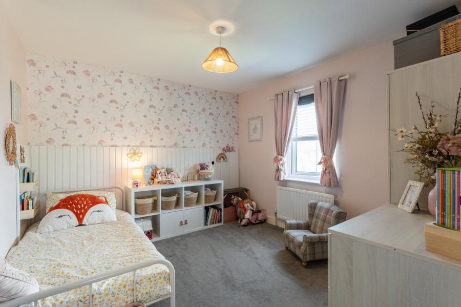 40 Ballyhenry Manor