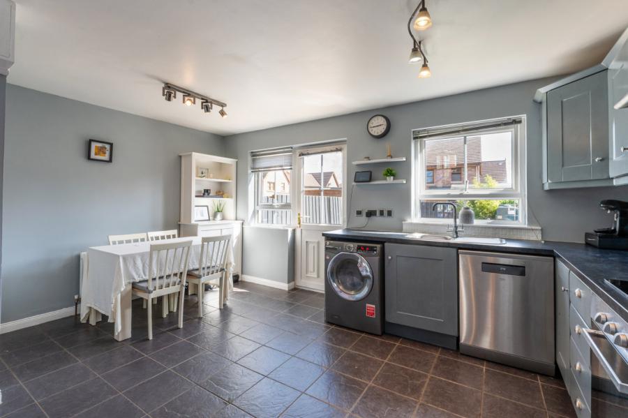 26 Ardvanagh Court