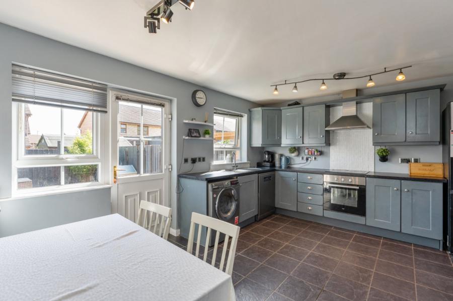 26 Ardvanagh Court