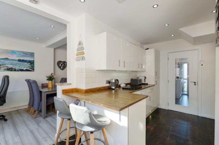 25 Crawfordsburn Road