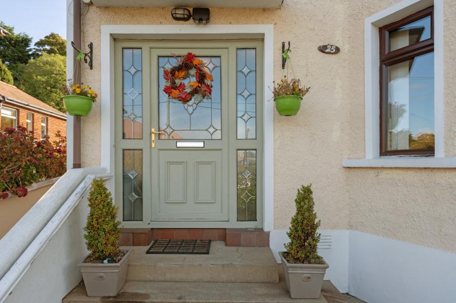 25 Crawfordsburn Road