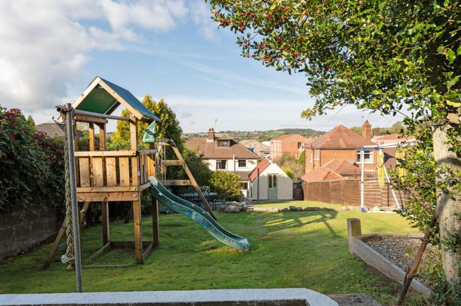 25 Crawfordsburn Road