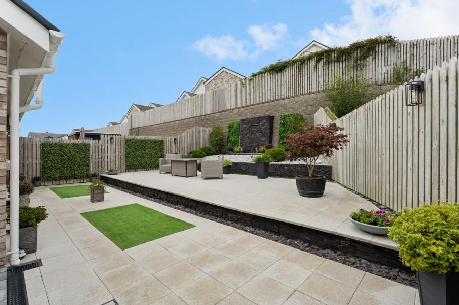 14 First Street Rivenwood