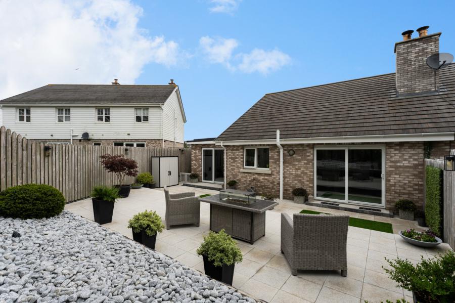 14 First Street Rivenwood