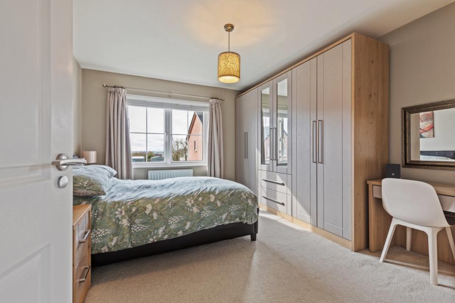 15 Blackwood Crescent