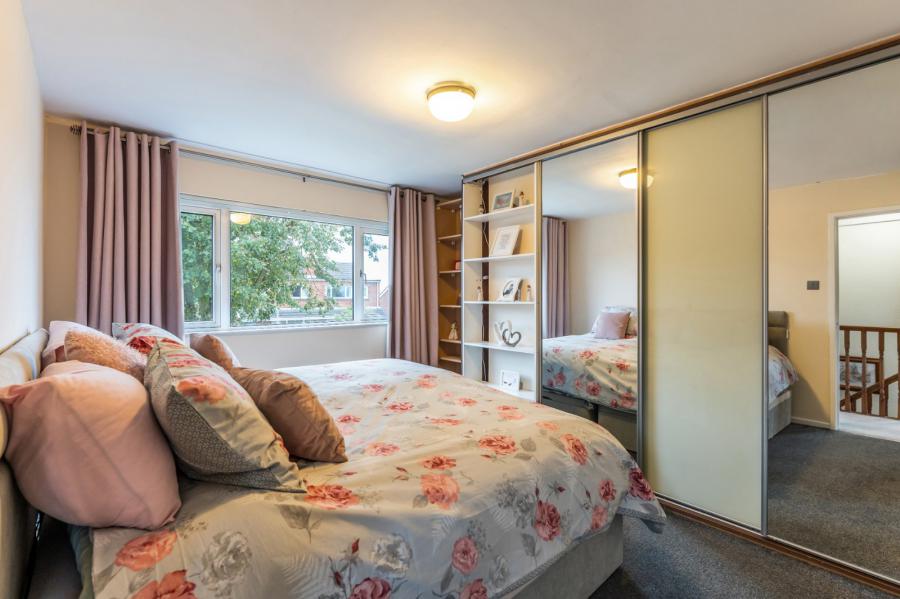 8 East Mount